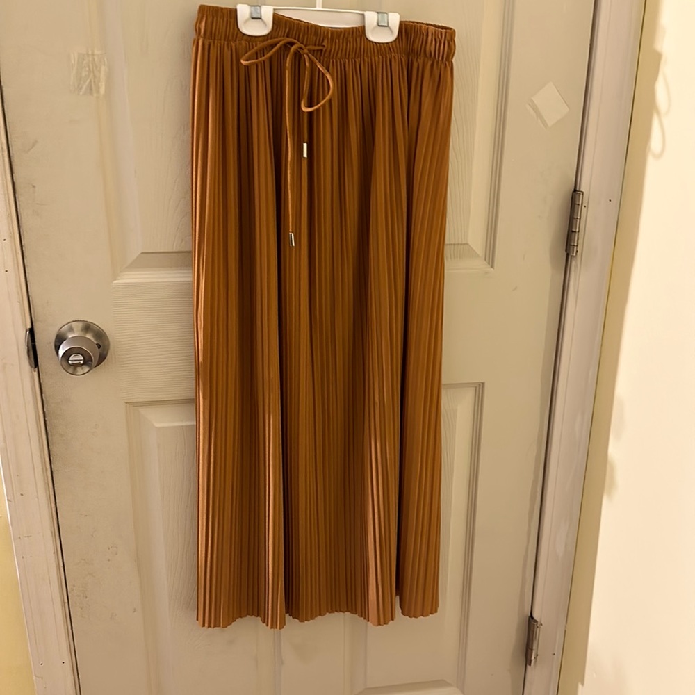 Long skirt